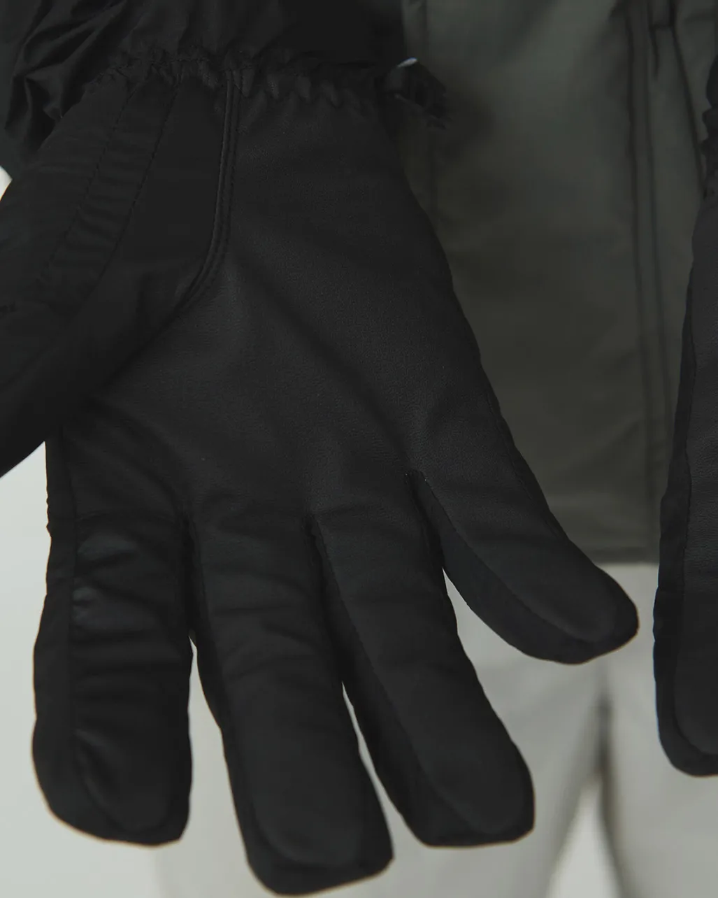 GORE-TEX Gloves