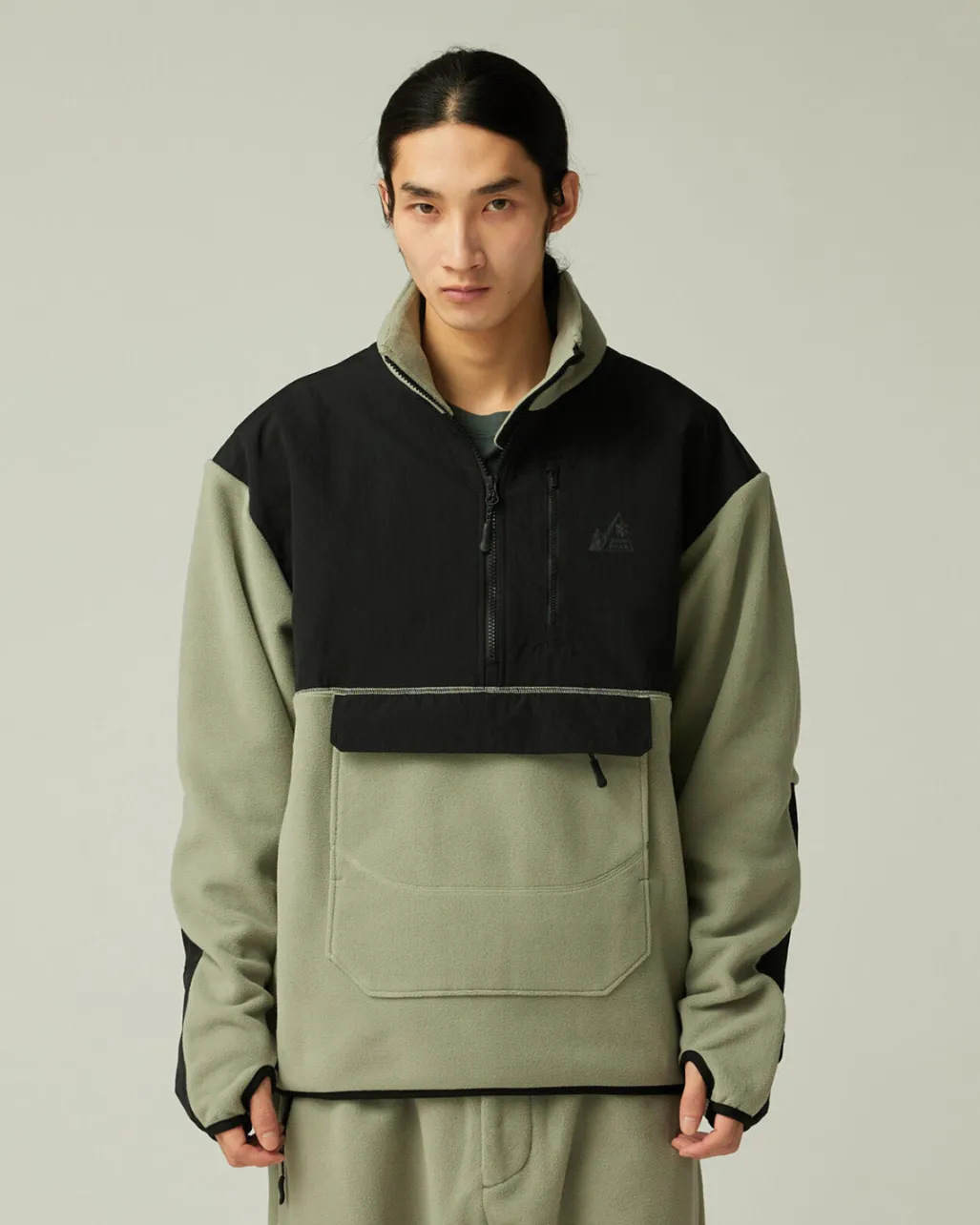 Mountain of Moods Fleece Pullover