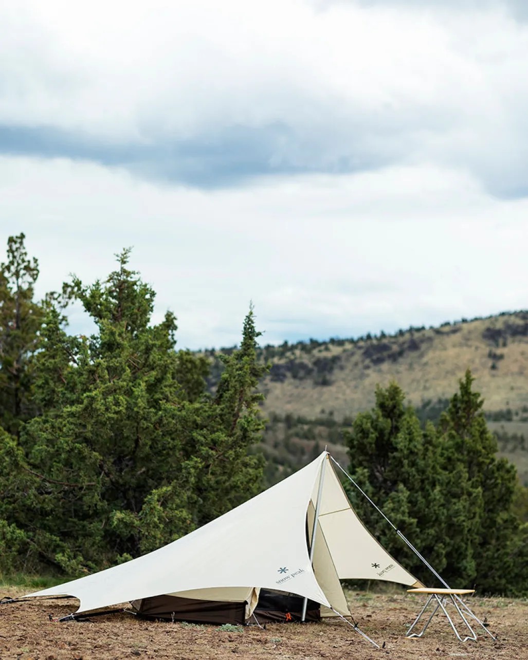 Penta Tarp in Ivory
